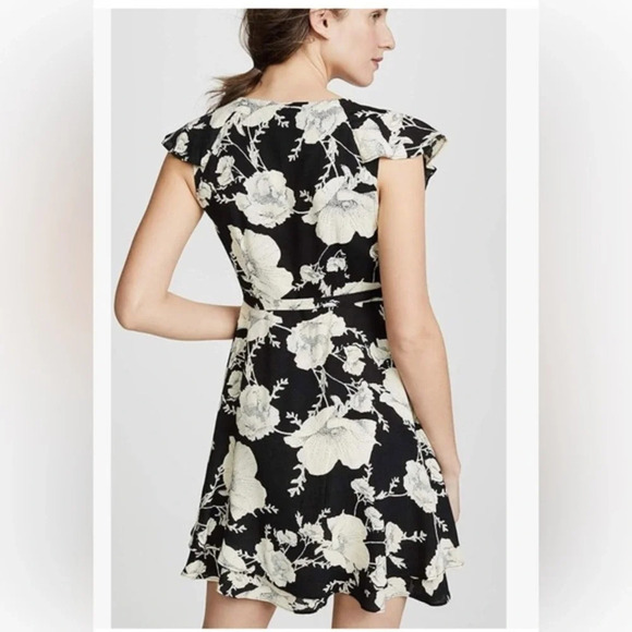 Gently used Free People Wrap dress in black floral‎ print.  Size XS G0199 - Picture 2 of 11